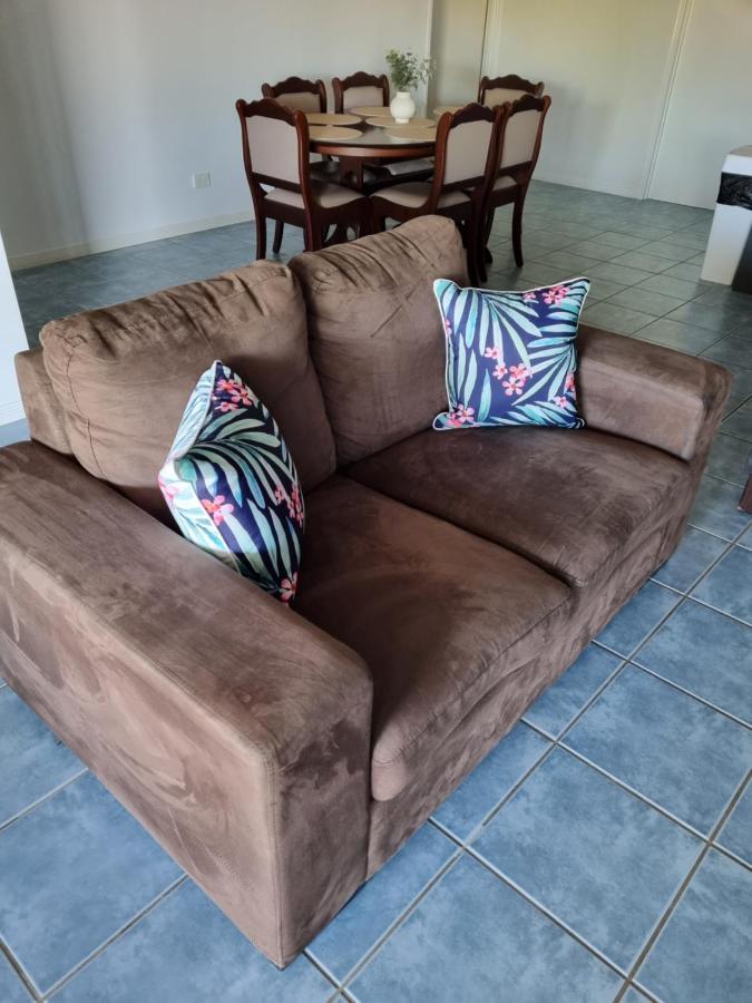 Blk Stays Guest House Deluxe Units Morayfield المظهر الخارجي الصورة